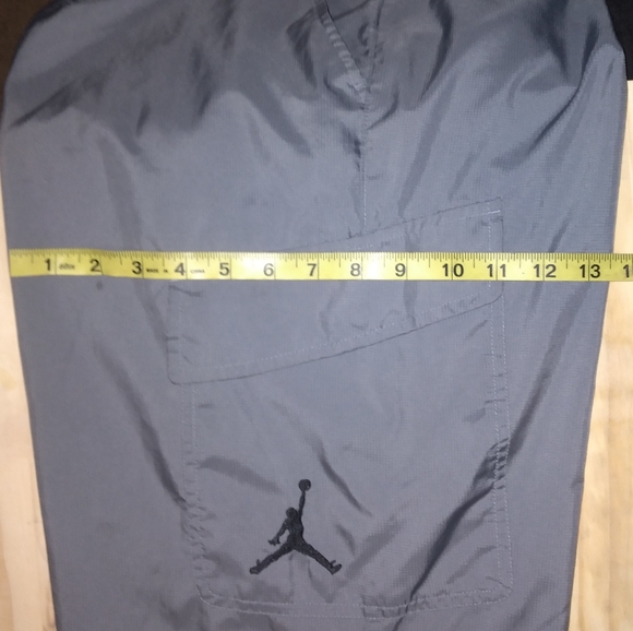 Men's JORDAN (Grey Windbreaker) Pants, 34W - Picture 14 of 15